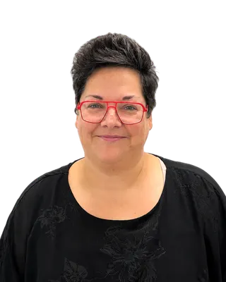 Porträt von Katharina Schlotzhauer, Augenoptikerin und Optometristin